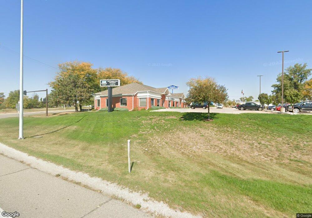 1967 51st St NE, Cedar Rapids, IA 52402 - photo 1