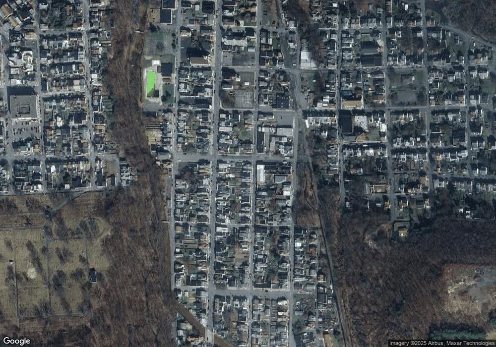 10 S Franklin St, Shamokin, PA 17872 - photo 1