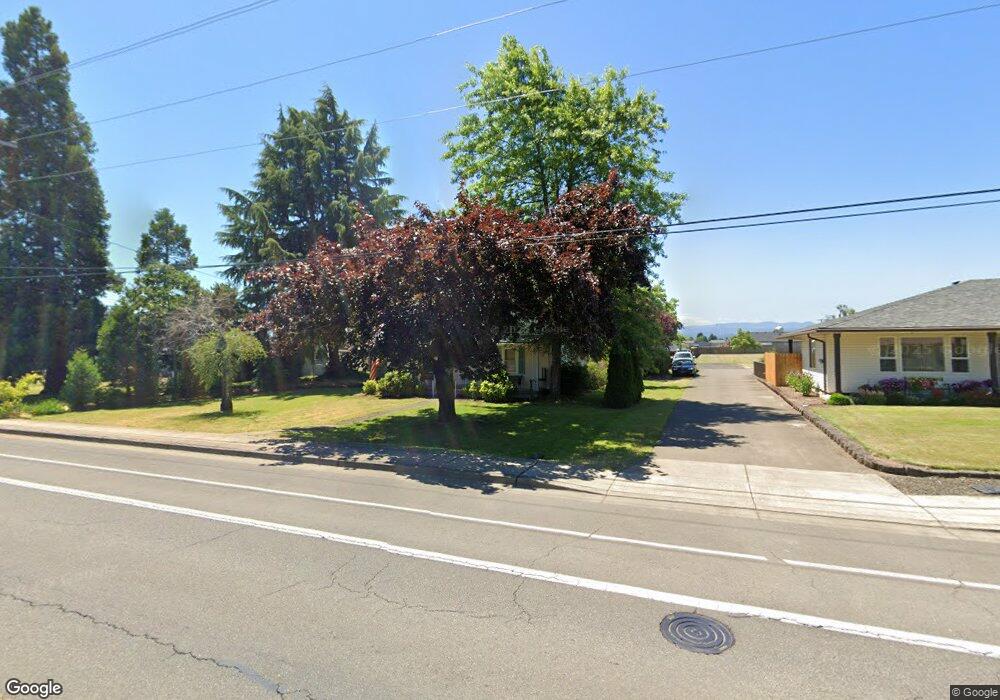 255 SE Fir Villa Rd, Dallas, OR 97338 - photo 1