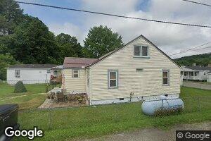 238 E Railroad Ave, Sophia, WV 25921