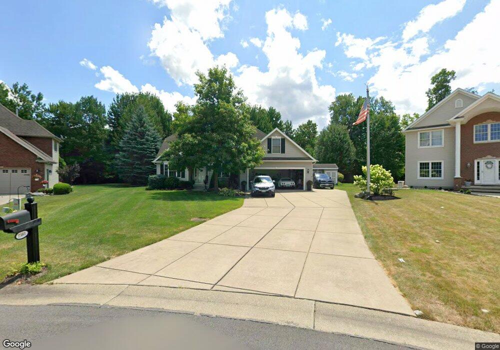 7381 Graydon Dr, North Tonawanda, NY 14120 - photo 1