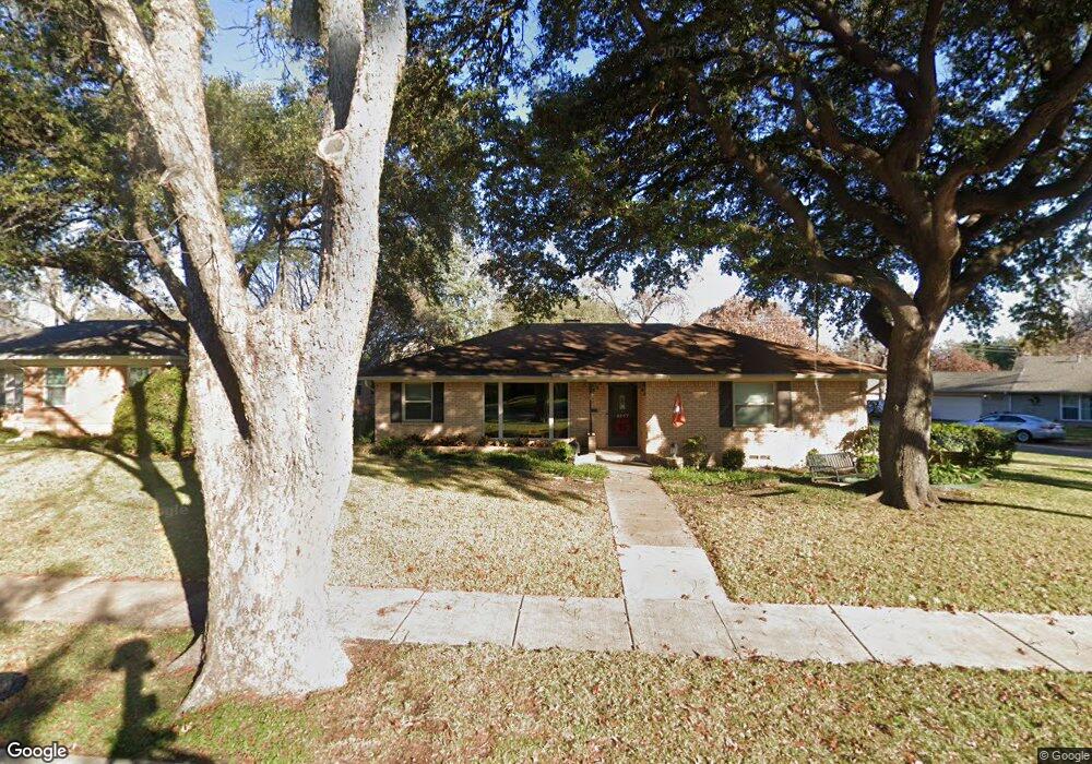 6147 Woodcrest Ln, Dallas, TX 75214 - photo 1