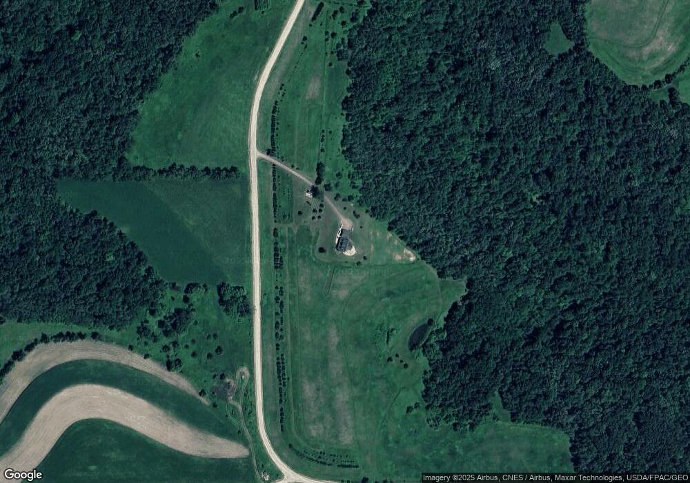 31716 Forster Rd, La Crescent, MN 55947 - photo 1