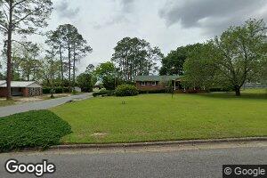 810 3rd St SW, Moultrie, GA 31768