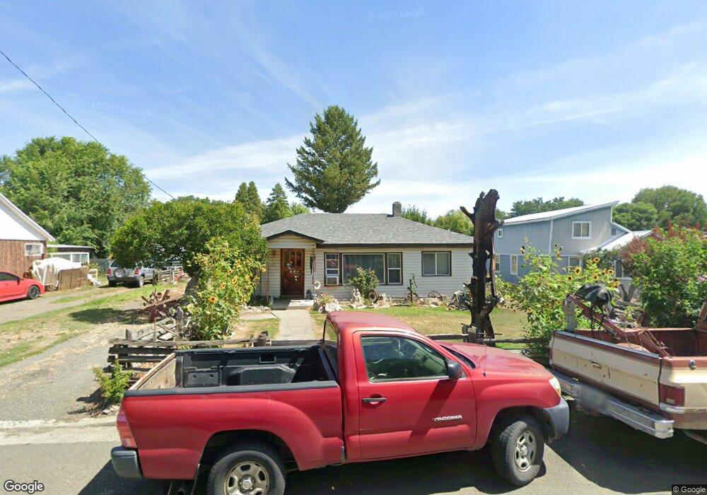 440 Ingle St, Mount Vernon, OR 97865 - photo 1