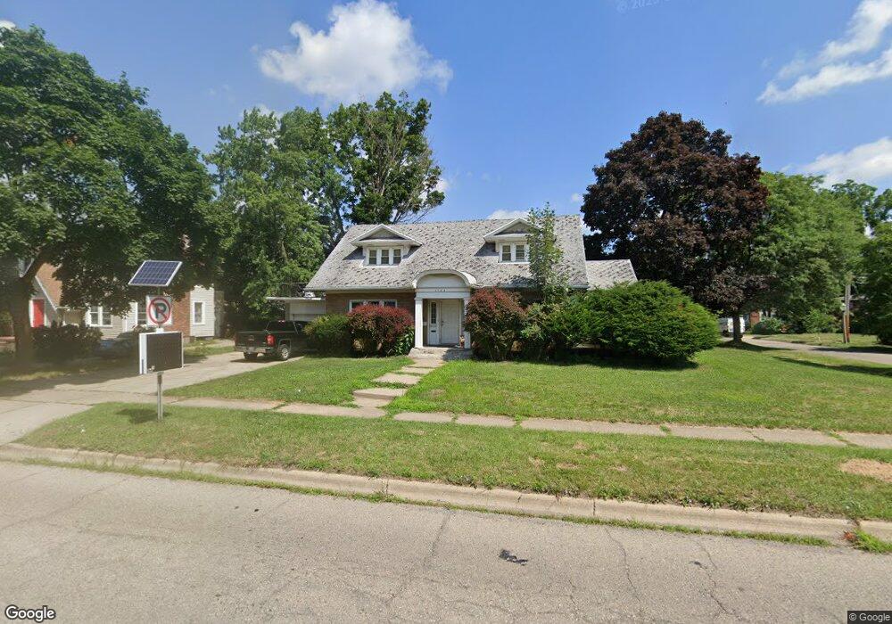 1702 W St Joseph St, Lansing, MI 48915 - photo 1