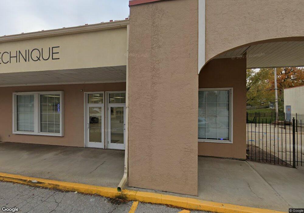 12005 Johnson Dr, Shawnee, KS 66216 - photo 1