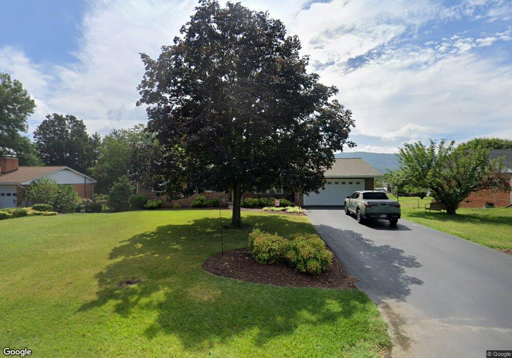 9946 Pleasant View Dr, New Market, VA 22844 - photo 1