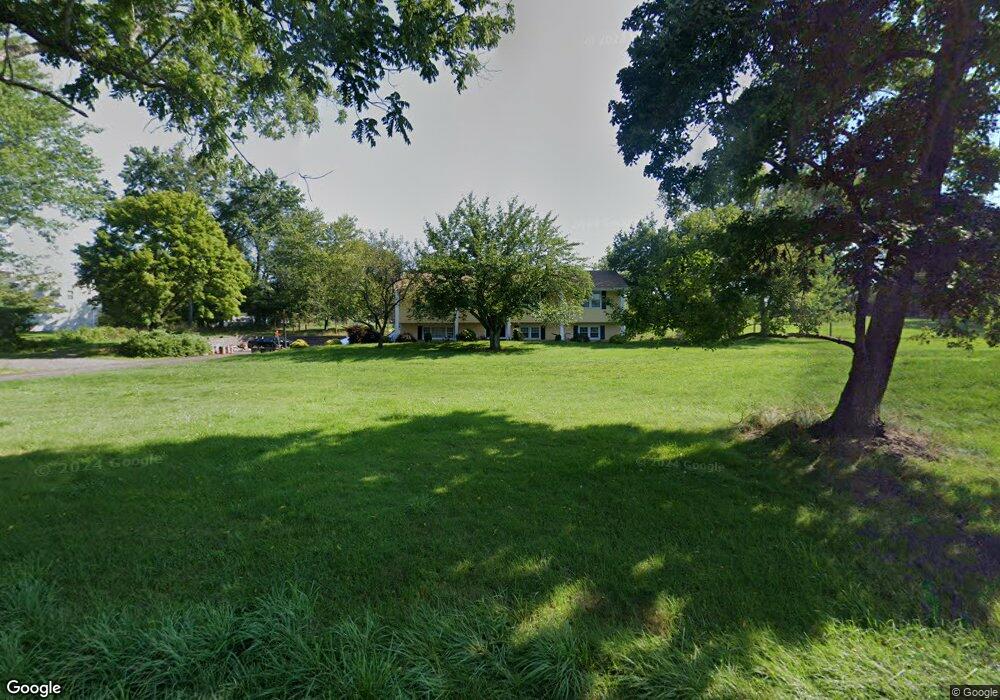 112 Pleasant Run Rd, Flemington, NJ 08822 - photo 1