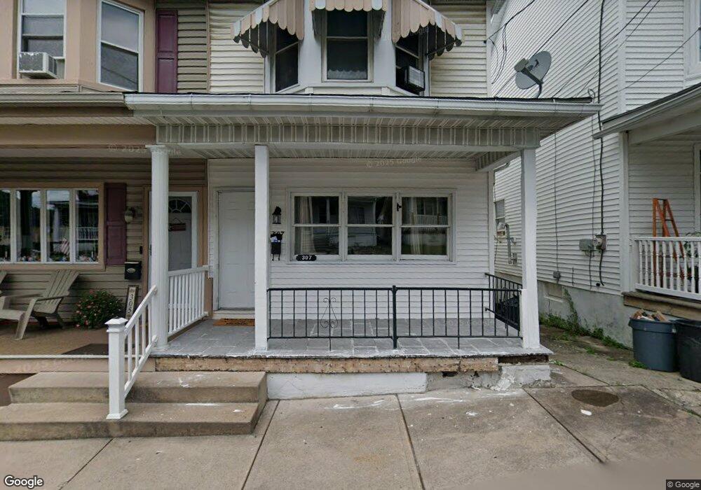 307 Arlington St, Tamaqua, PA 18252 - photo 1