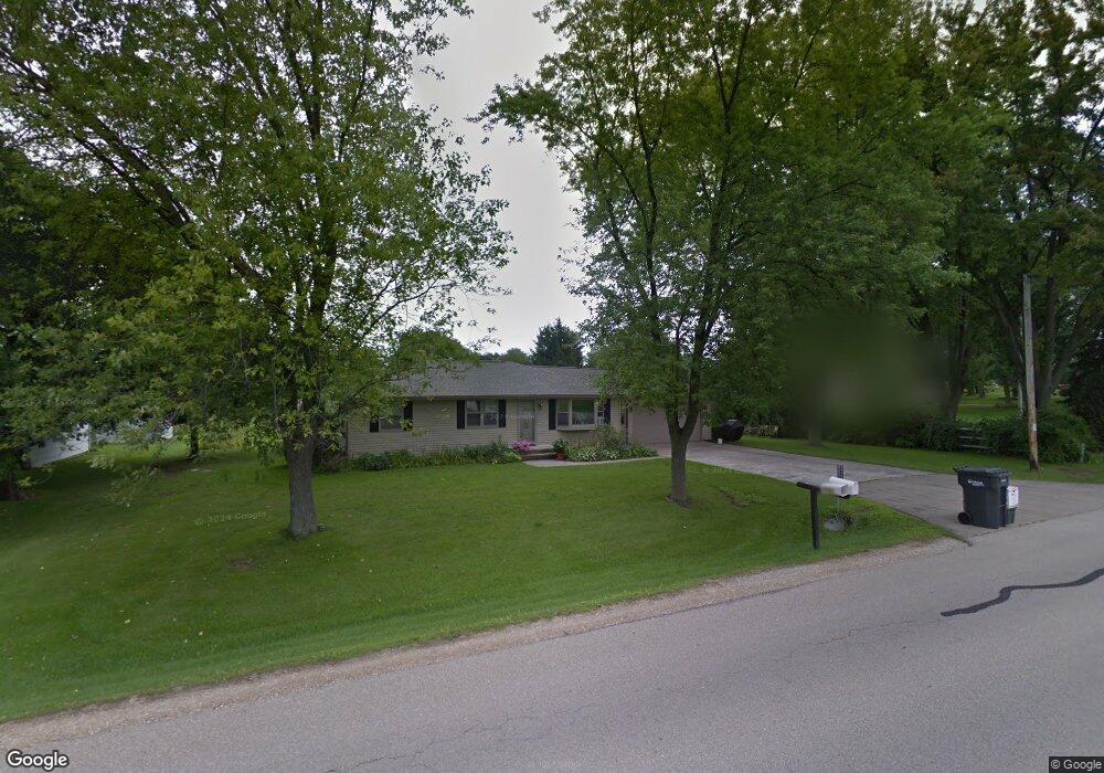 N9588 Noe Rd, Appleton, WI 54915 - photo 1