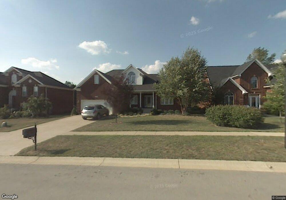 7305 Duchess Dr, Louisville, KY 40228 - photo 1