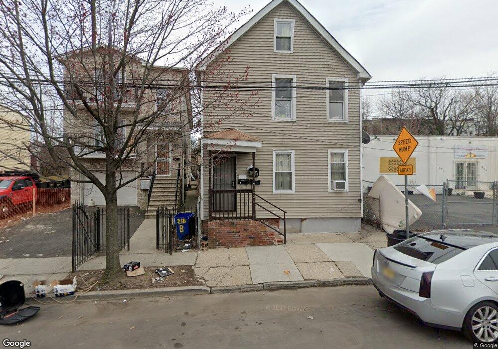 220 S 12th St unit 2, Newark, NJ 07107 - photo 1