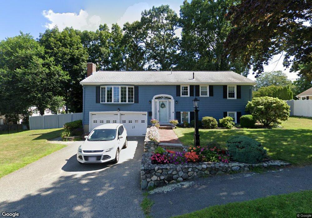 3 Danby Rd, Stoneham, MA 02180 - photo 1