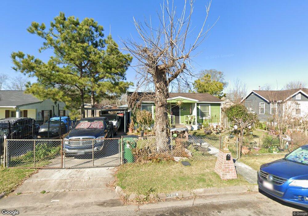 7119 Kinney St, Houston, TX 77087 - photo 1