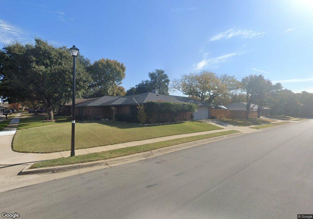 1400 Fieldstone Ct E, Bedford, TX 76022 - photo 1