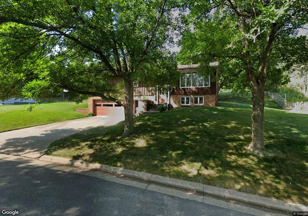 1609 Circle Dr, Winona, MN 55987 - photo 1