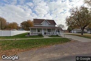 310 Hubbard Ave, Doon, IA 51235