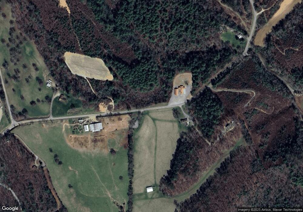 2850 Hardscrabble Rd, Mineral Bluff, GA 30559 - photo 1