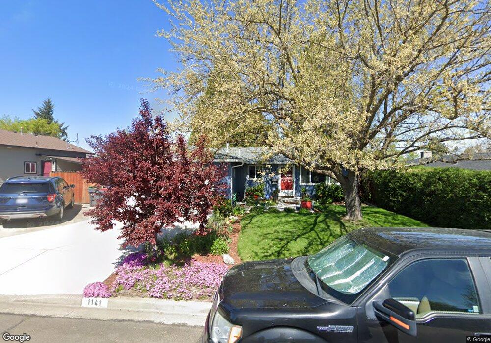 1141 Crest Dr, Central Point, OR 97502 - photo 1