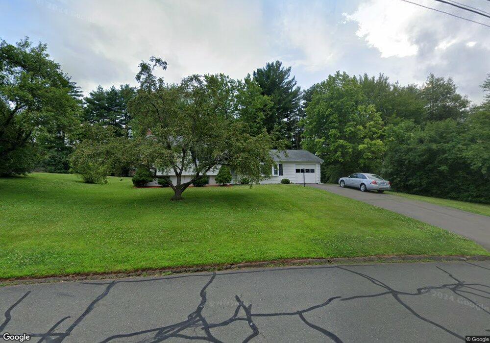 3 Sycamore Rd, Bloomfield, CT 06002 - photo 1