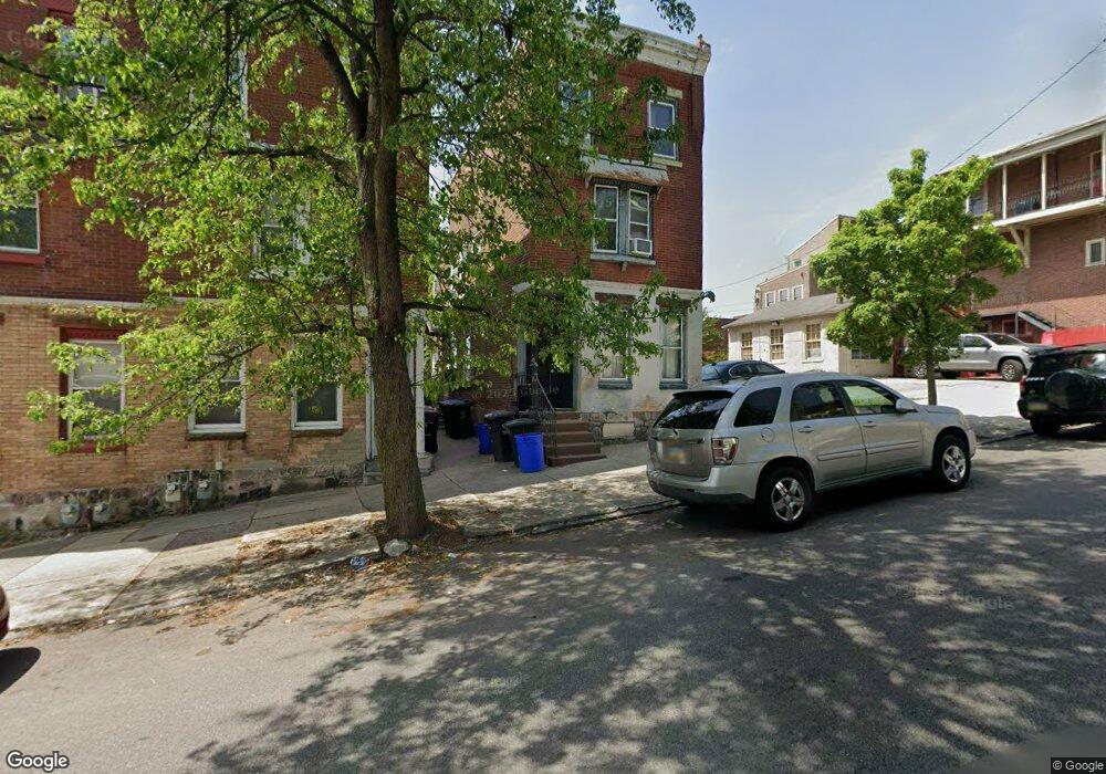 120 E Airy St, Norristown, PA 19401 - photo 1