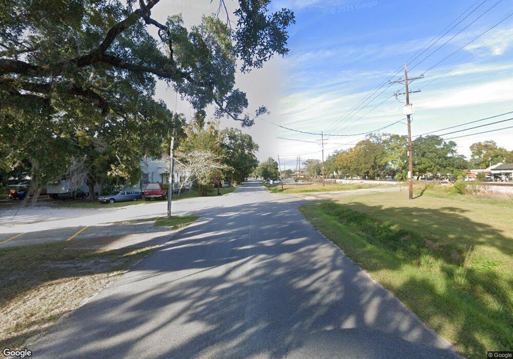 2011 31 Bayou Ln, Slidell, LA 70458 - photo 1