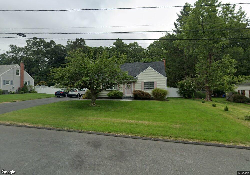 7 Sharp St, Enfield, CT 06082 - photo 1