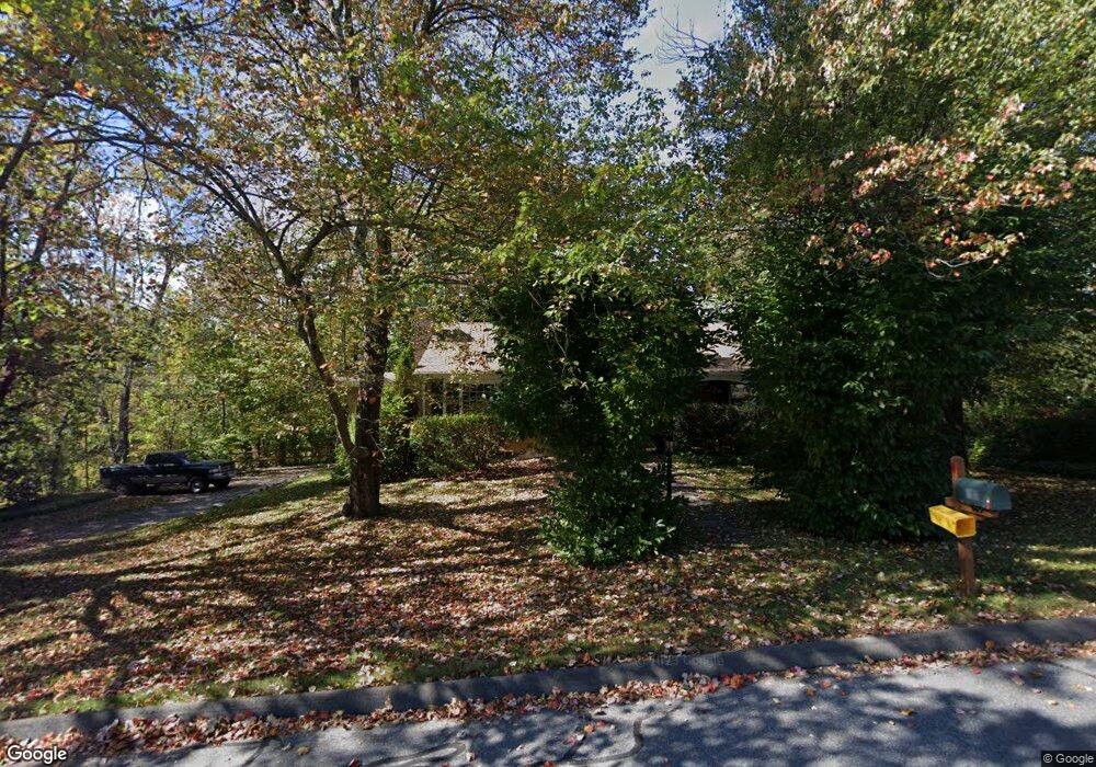 103 Richardson Dr, Middlebury, CT 06762 - photo 1