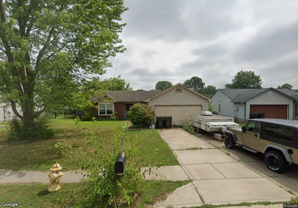 119 Meadow Creek East Blvd, Whiteland, IN 46184 - photo 1