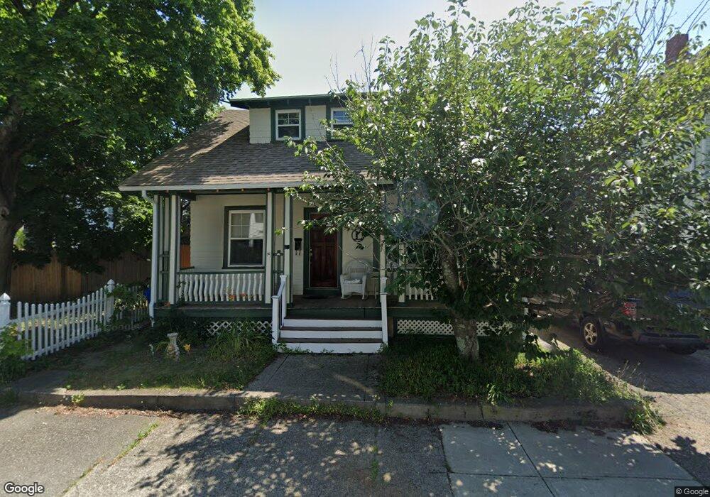 27 Bradley St, Pawtucket, RI 02861 - photo 1