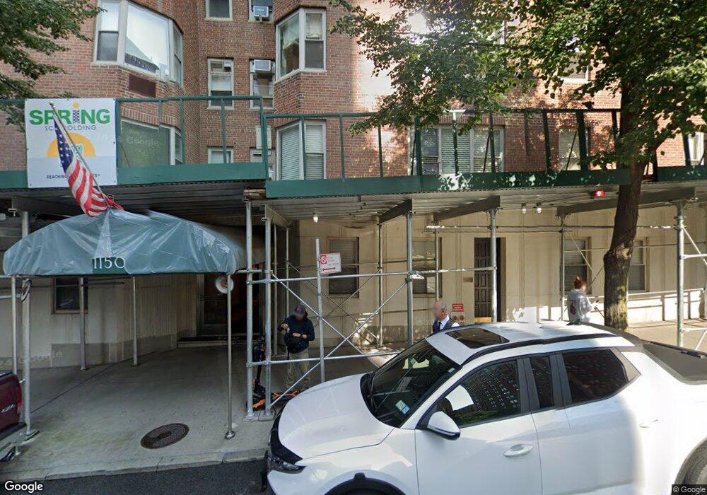 1150 Park Ave unit 9A, New York, NY 10128 - photo 1