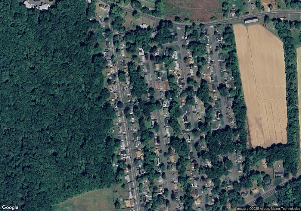 31 Glendale Rd, Enfield, CT 06082 - photo 1