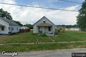 111 Berry St, Gillespie, IL 62033