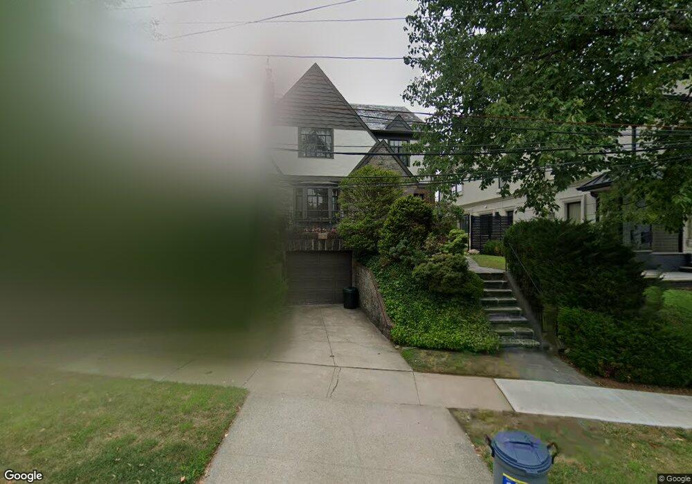 8130 Kent St, Jamaica, NY 11432 - photo 1