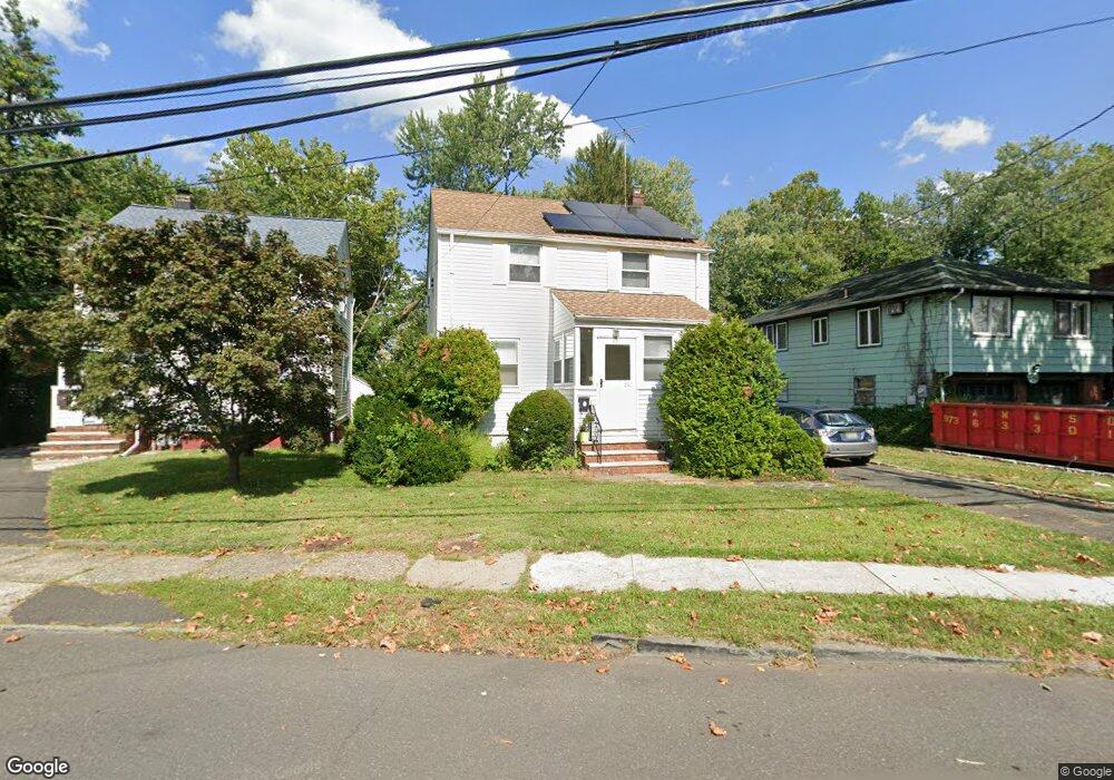 2745 Vauxhall Rd, Union, NJ 07083 - photo 1