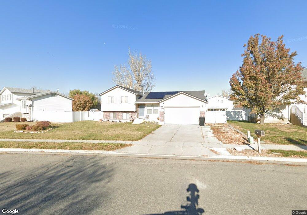 2086 W 1520 N, Clearfield, UT 84015 - photo 1