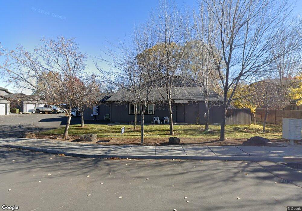 2472 SW Timber View Ct, Redmond, OR 97756 - photo 1