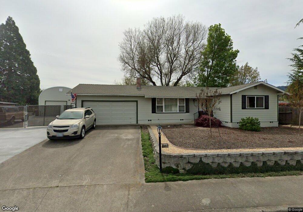 407 Palo Verde Way, Central Point, OR 97502 - photo 1