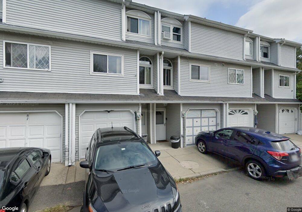 91 Simmons Ln, Staten Island, NY 10314 - photo 1