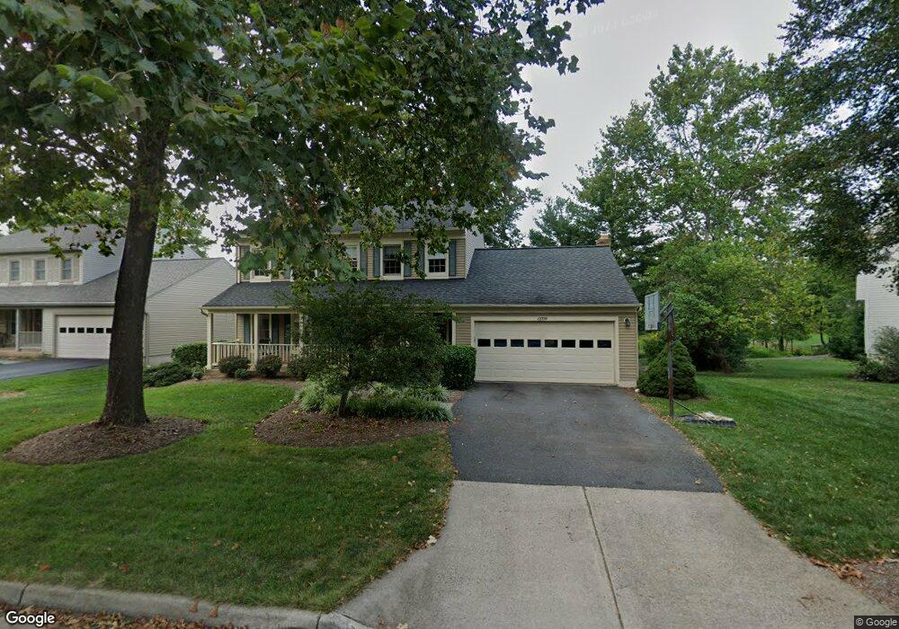 12770 Flat Meadow Ln, Herndon, VA 20171 - photo 1