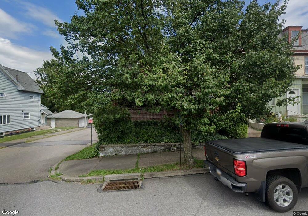 699 Grant St, Hazleton, PA 18201 - photo 1