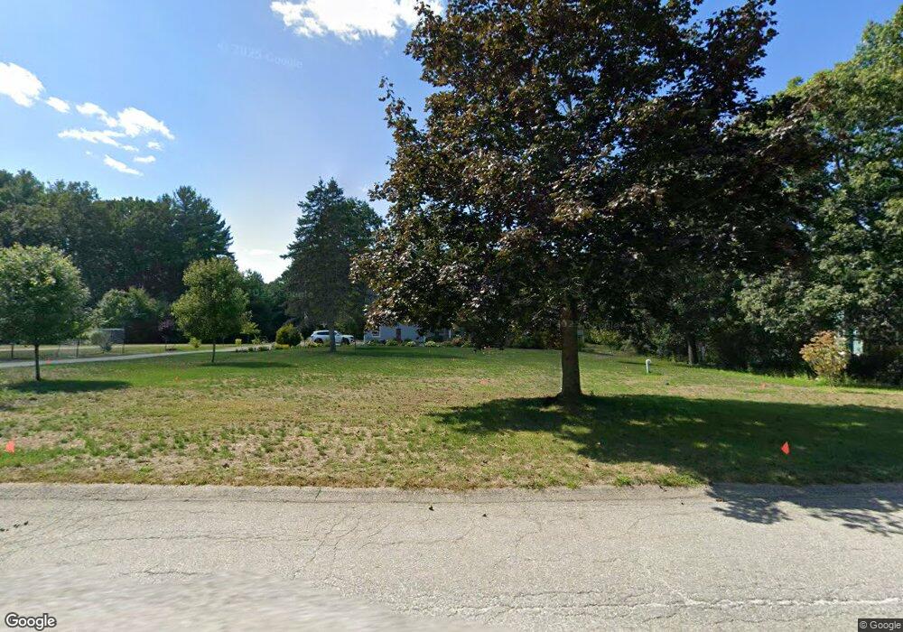 77 Parkhurst St, Dunstable, MA 01827 - photo 1