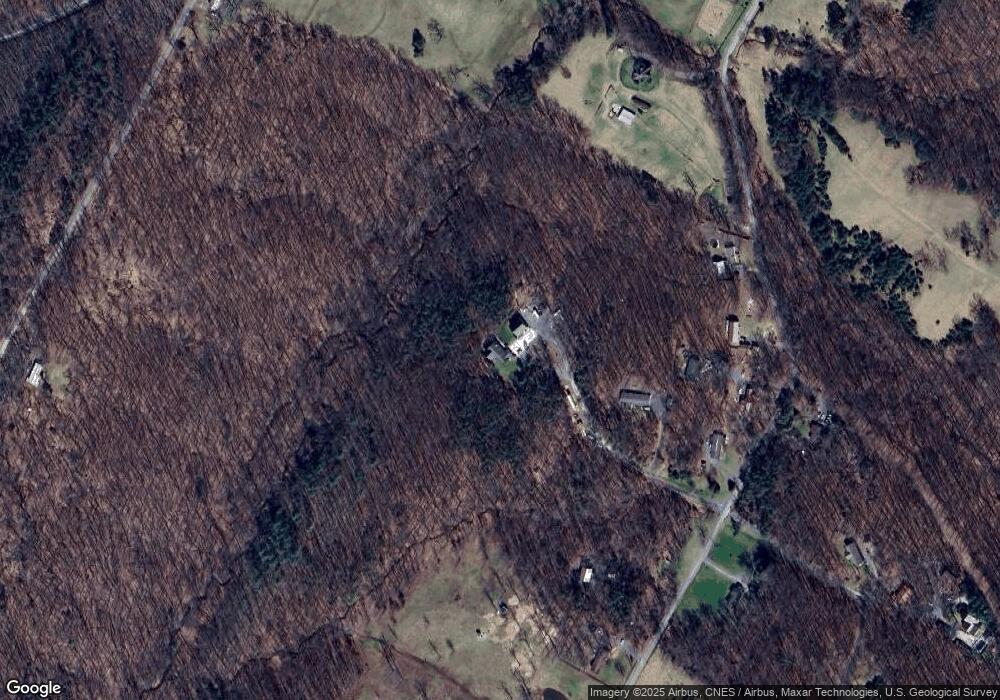 162 Quad Hollow Ln, Berkeley Springs, WV 25411 - photo 1