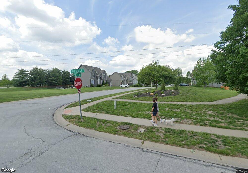 21615 W 96th St, Lenexa, KS 66220 - photo 1