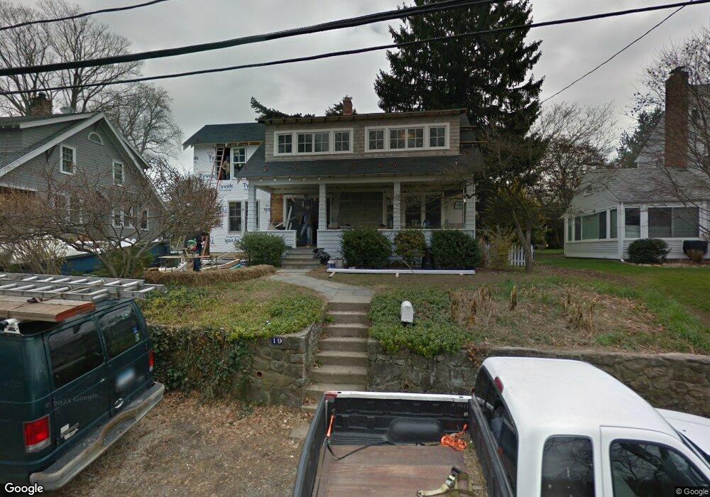 19 Crest Rd, Norwalk, CT 06853 - photo 1