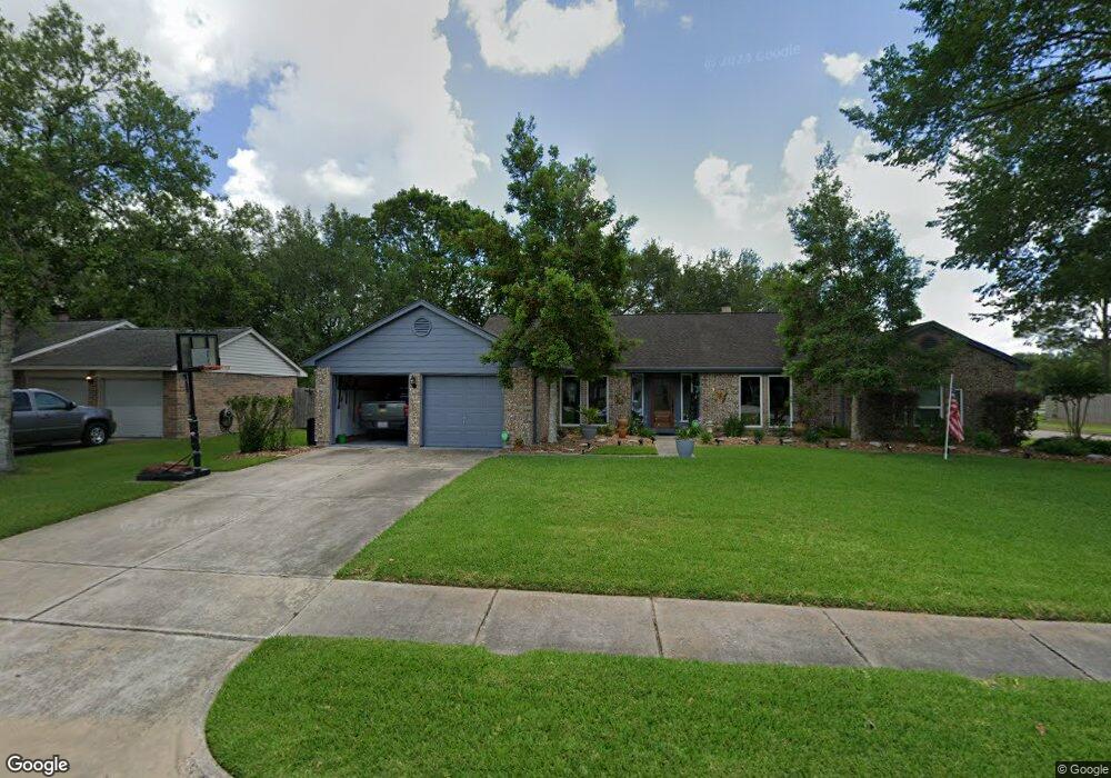 1404 Bayou Oak Dr, Friendswood, TX 77546 - photo 1