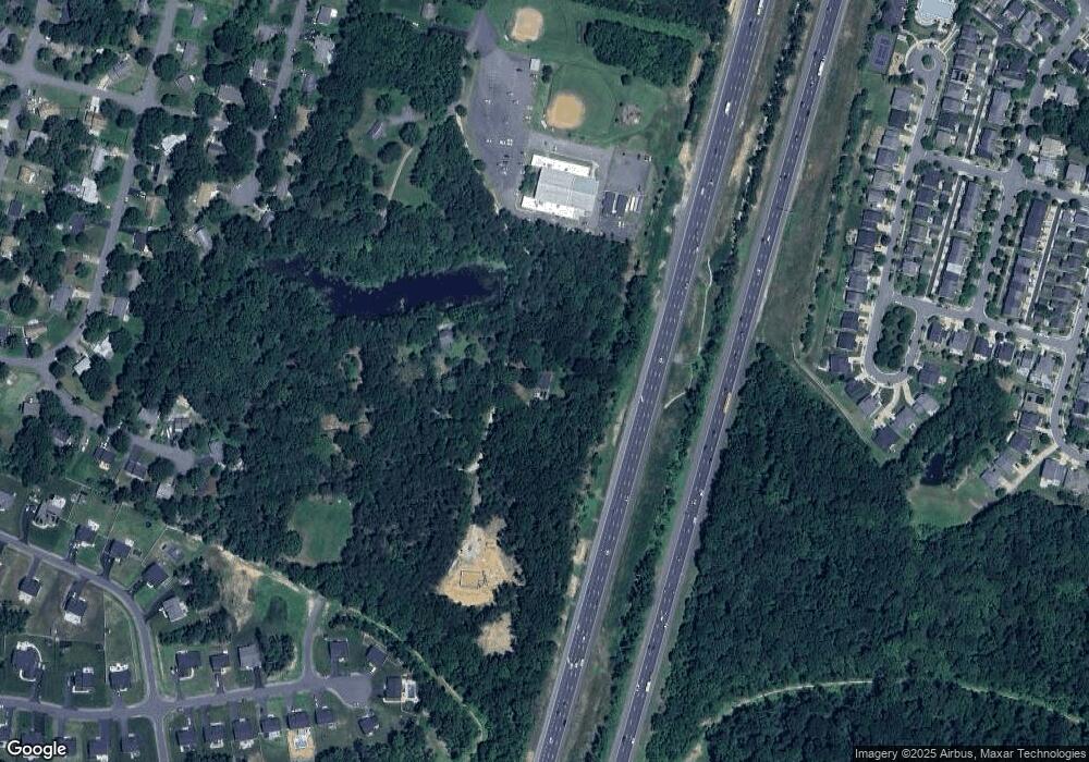 11829 Burgess Ln, Fredericksburg, VA 22407 - photo 1