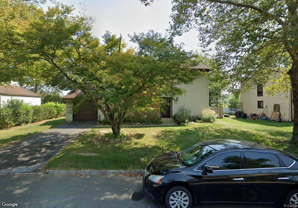 21 Pennington Rd, East Windsor, NJ 08520 - photo 1