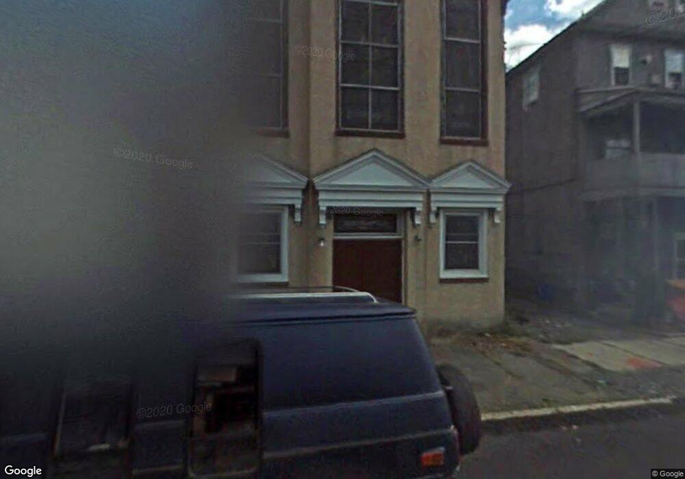 217 Willow Ave unit 219, Olyphant, PA 18447 - photo 1